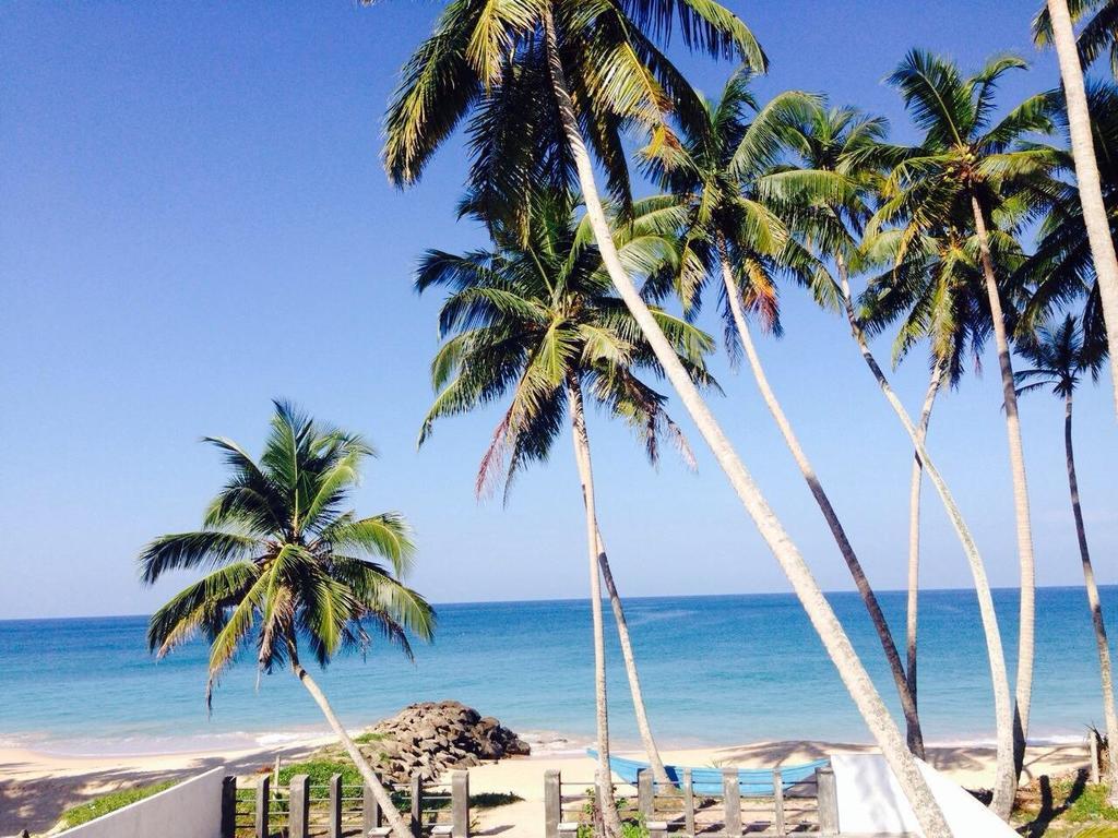 Rainbow Beach Hotel Hikkaduwa Zimmer foto